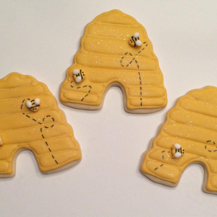 Honeycomb Bumblebee Birthday Party Sugar Cookies TheIcedSugarCookie.com Sugar Chic Design