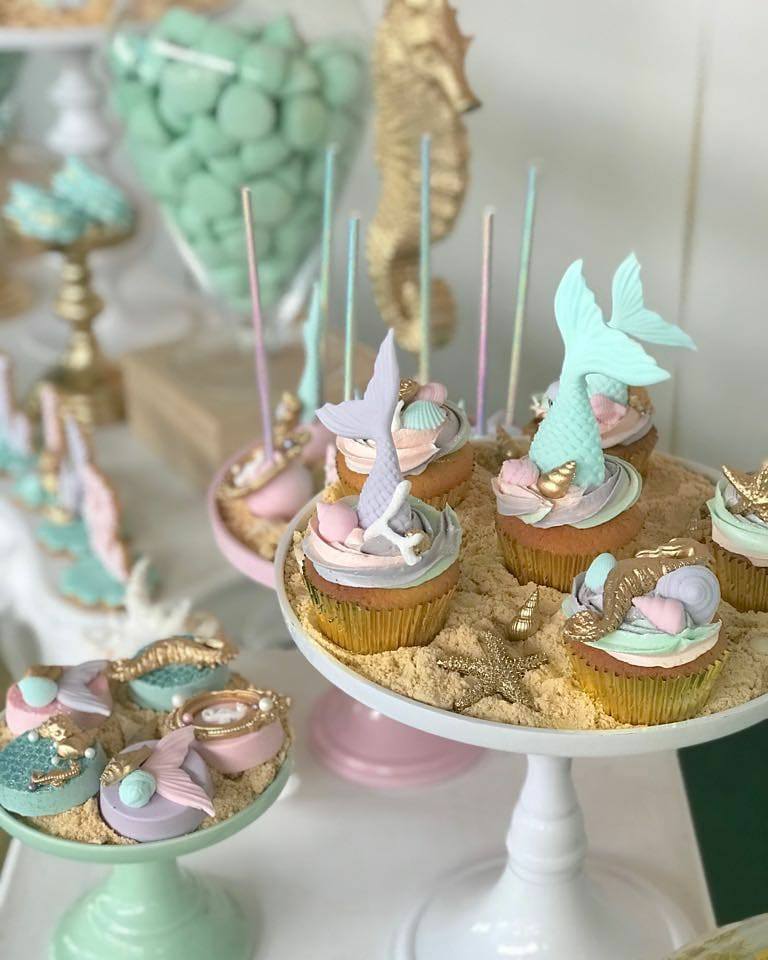 Under The Sea Mermaid Birthday Party by "Taartje van Lot" featured on TheIcedSugarCookie.com #undertheseaparty #mermaidparty #theicedsugarcookie #underthesea #mermaid #partyideas