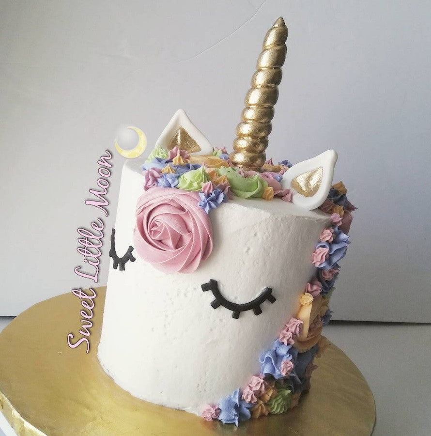 Unicorn Birthday Party Cake And Cupcakes
