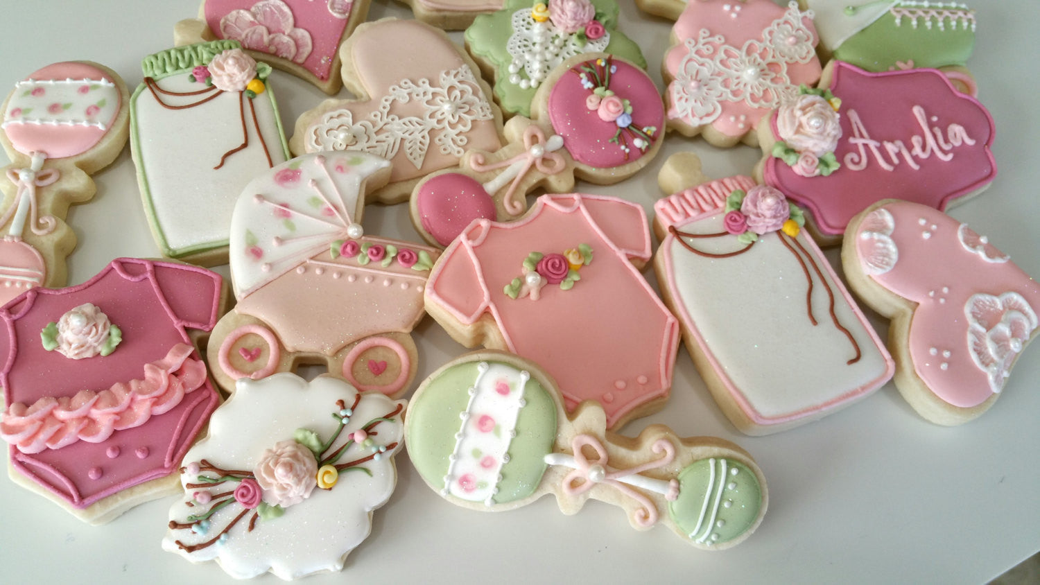 Vintage Baby Shower Sugar Cookies TheIcedSugarCookie.com Kessa Cakes
